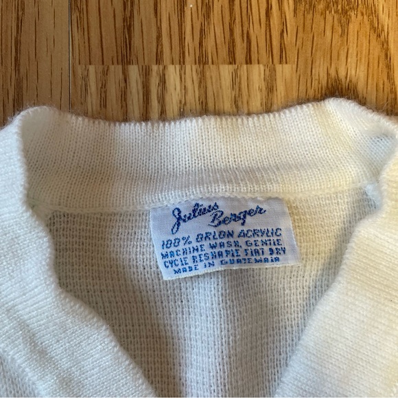 VINTAGE MCM JULIUS BERGER WHITE DIAMOND PRINT CARDIGAN SWEATER SIZE 4/5 KIDS - Picture 7 of 7